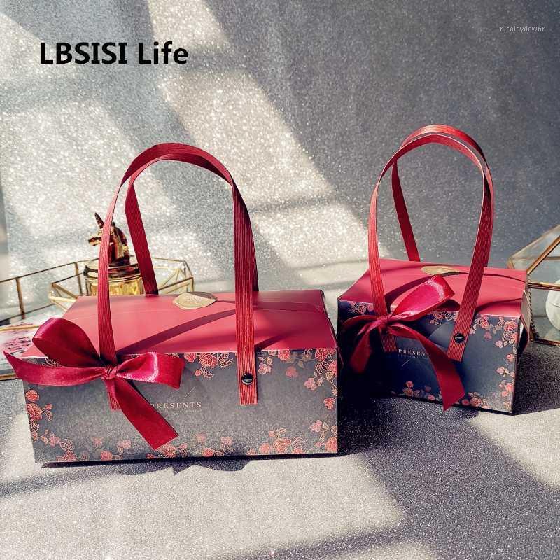 LBSISI Life 5pcs Protable Paper Rivet Box Wedding New Year Gift Packaging Birthday Party Handmade Favor Candy Cake Decoration1
LBSISI Life 5pcs Protable Paper Rivet Box Wedding New Year Gift Packaging Birthday Party Handmade Favor Candy Cake Decoration1