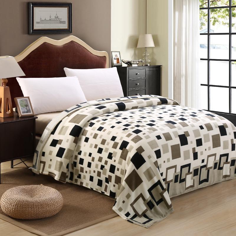 home textile Coral Fleece blanket on the bed soft warm winter sofa travel plaid bedspread1
home textile Coral Fleece blanket on the bed soft warm winter sofa travel plaid bedspread1