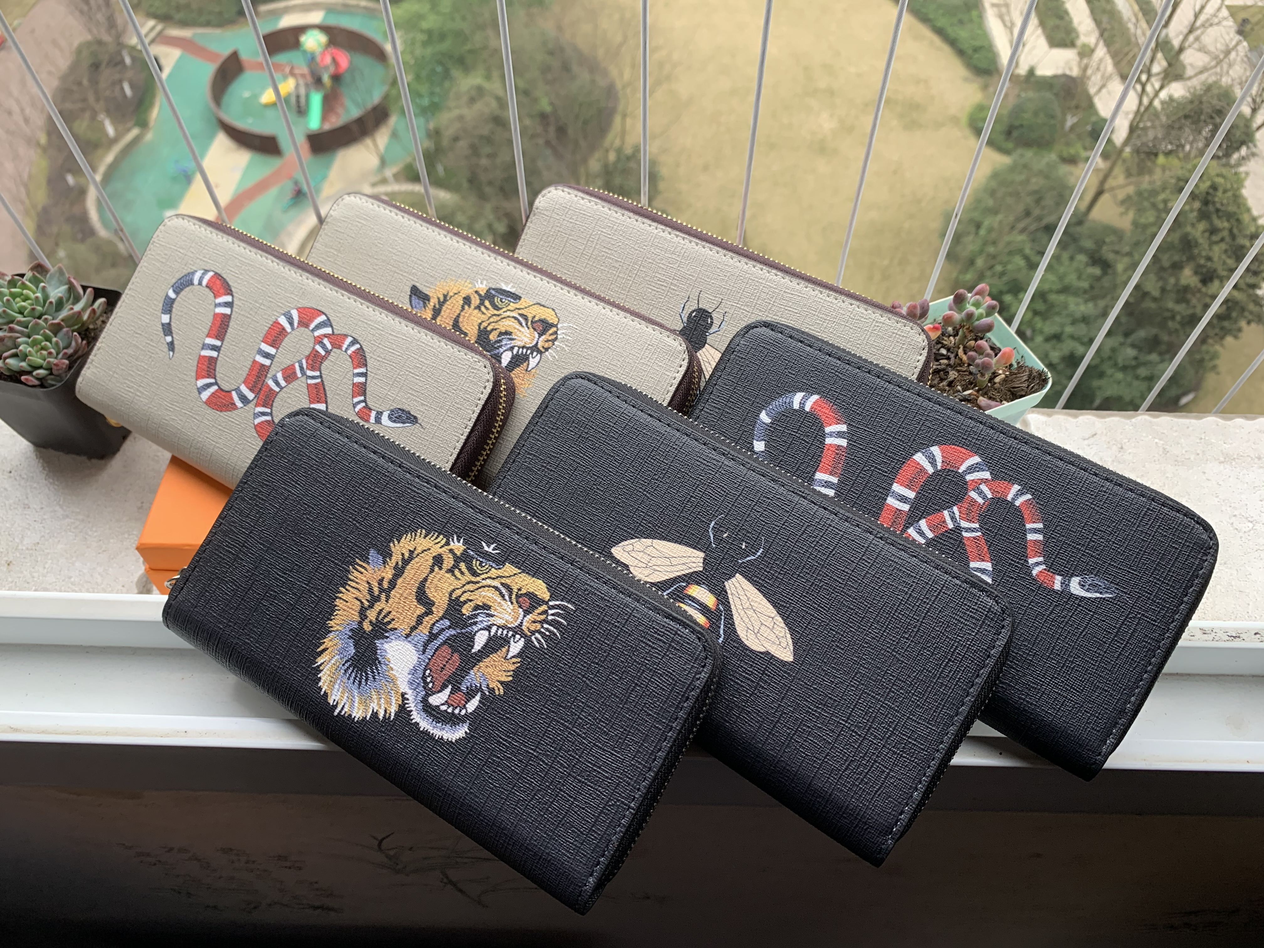 Womens mens designer wallet purse billfold high quality snake tiger bee luxury ladies animal short long zipper leather wallets men pures with box