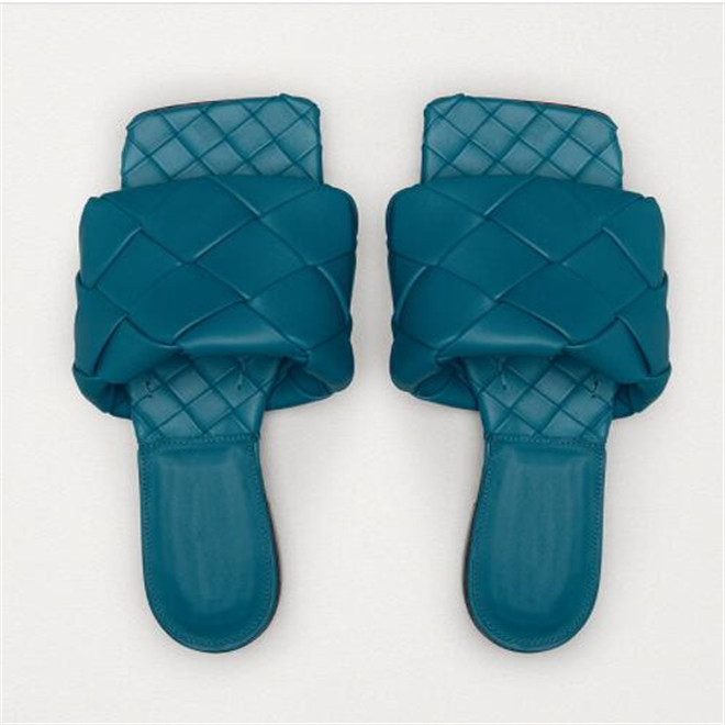 New Fashion Women's Sandals New Low-Heeled Square-Toe Slides Large Size 34-43 Open-Toe Leather Weave Slippers Summer Womens Shoes