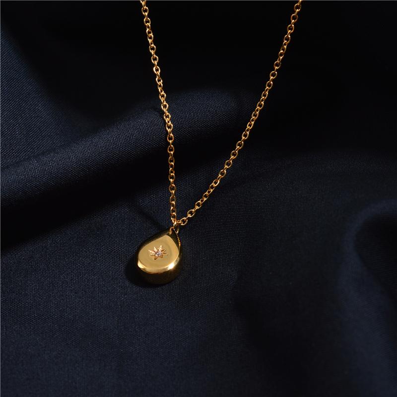 Pendant Necklaces Polaris Titanium Steel Drop Necklace Female Europe And The United States Simple Temperament Retro Clavicle Chain
Pendant Necklaces Polaris Titanium Steel Drop Necklace Female Europe And The United States Simple Temperament Retro Clavicle Chain