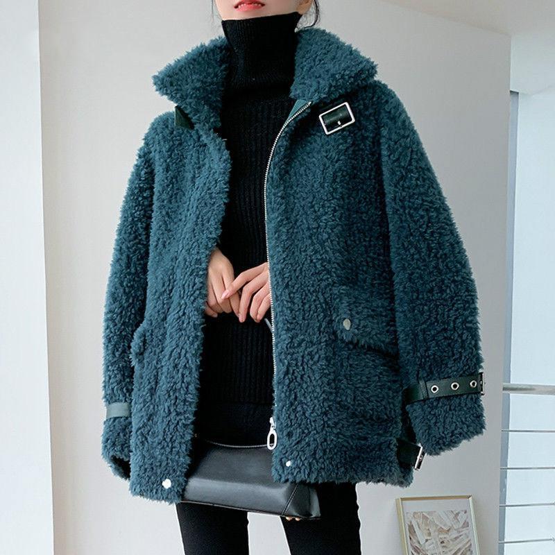 2021 New Arrival Autumn Winter Women Fashion Natural Wool Fur Outerwear Female Elegant Solid Warm Real Shearling Fur Jacket Z212, Gong mi
2021 New Arrival Autumn Winter Women Fashion Natural Wool Fur Outerwear Female Elegant Solid Warm Real Shearling Fur Jacket Z212, Gong mi