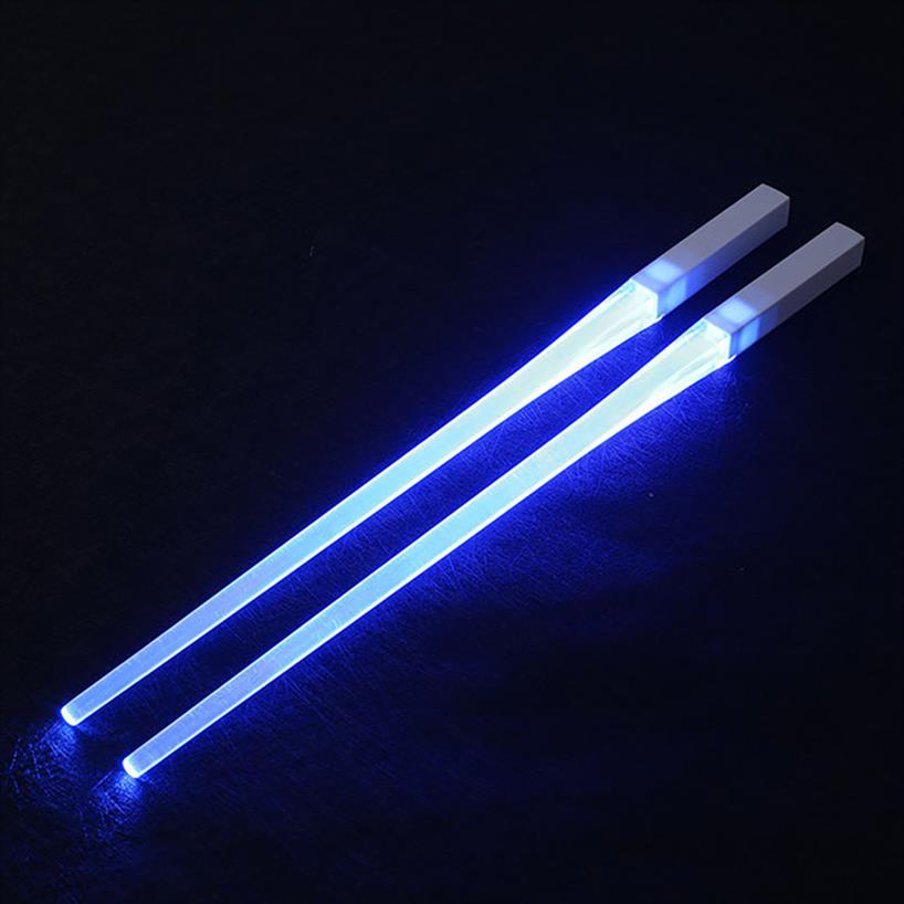 Creative 2pcsPal LED Chopsticks Light Up Durable Lightweight Kitchen Dinning Room Party Portable Food Safe Tableware251S7916747