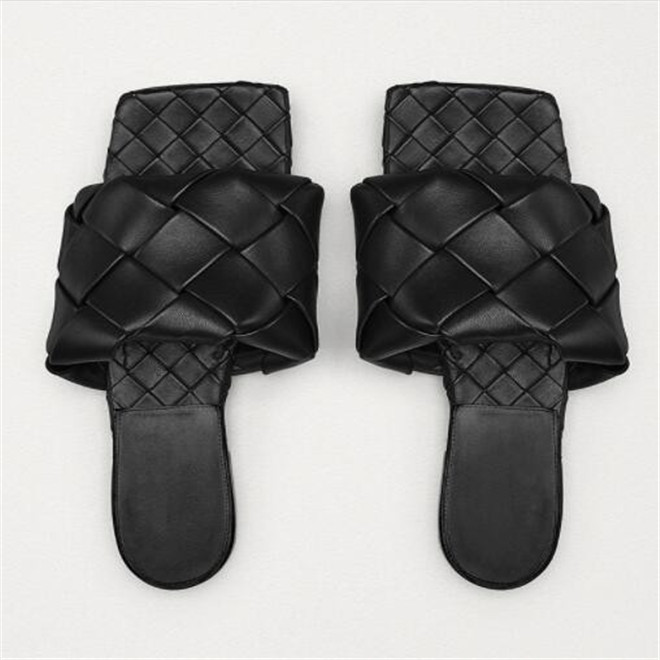 New Fashion Women's Sandals New Low-Heeled Square-Toe Slides Large Size 34-43 Open-Toe Leather Weave Slippers Summer Womens Shoes
