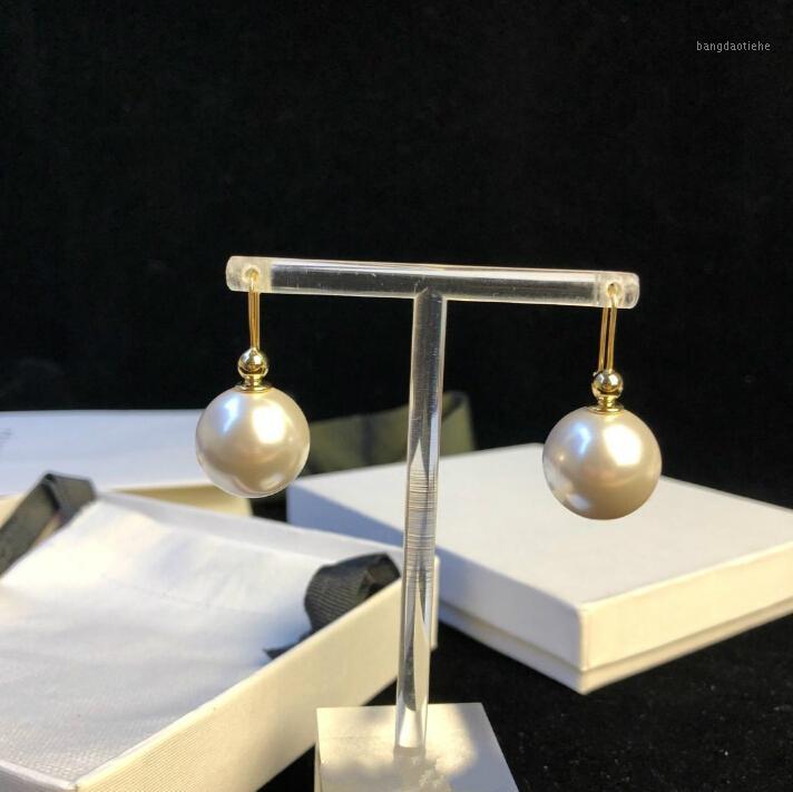 Wedding Engagement Earrings Jewelry Simple single pearl charm Pendant earrings women banquet jewelry Valentine gift1
Wedding Engagement Earrings Jewelry Simple single pearl charm Pendant earrings women banquet jewelry Valentine gift1