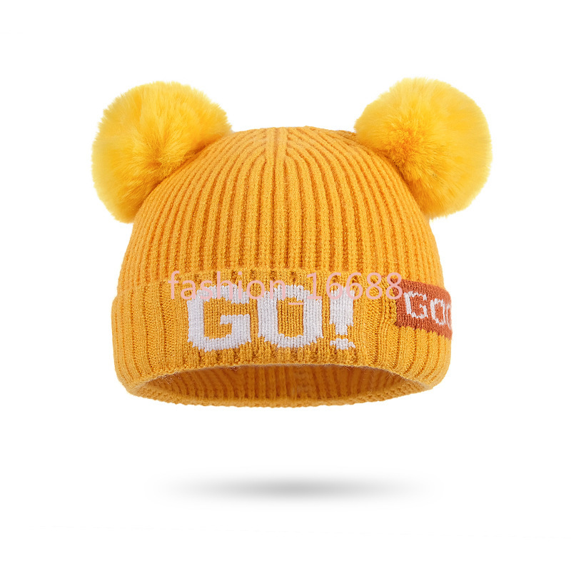 Autumn and Winter Children's Knitted Hat 2020 New Warm Letter Knitted Woolen Hat Children's Double Wool Ball Cap
Autumn and Winter Children's Knitted Hat 2020 New Warm Letter Knitted Woolen Hat Children's Double Wool Ball Cap