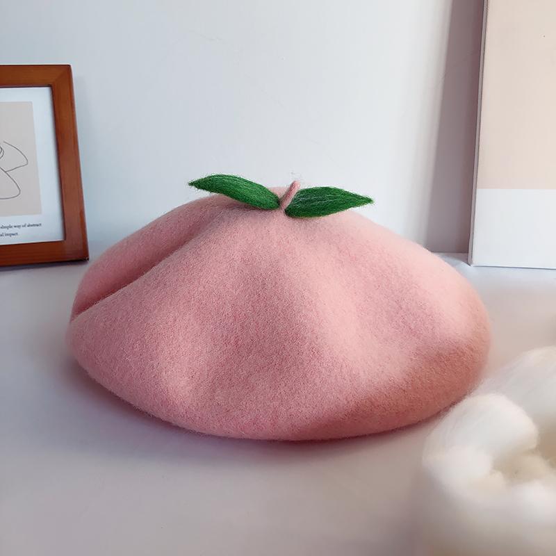 The Human peach manual baize peach leaf beret of autumn winter pink is an female painter cap, buds hat
The Human peach manual baize peach leaf beret of autumn winter pink is an female painter cap, buds hat