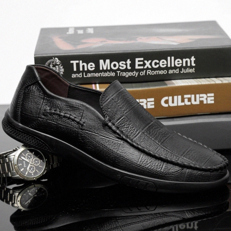 Men genuine Leather Party Dress business shoes slip on Fashion Sneakers Fashion Loafers Black leisure Casual Shoes moccasins s5 #qf3J
Men genuine Leather Party Dress business shoes slip on Fashion Sneakers Fashion Loafers Black leisure Casual Shoes moccasins s5 #qf3J