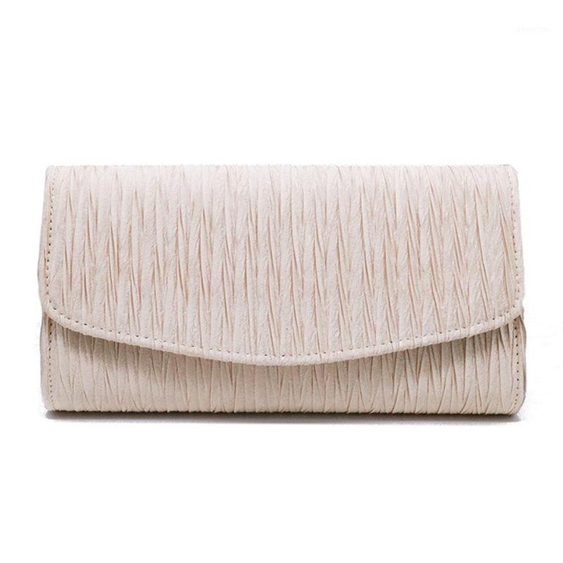 2020 New Women's Dinner Bag European and American Evening Bag Clutch Solid Color Square Lady Banquet1, Black
2020 New Women's Dinner Bag European and American Evening Bag Clutch Solid Color Square Lady Banquet1, Black