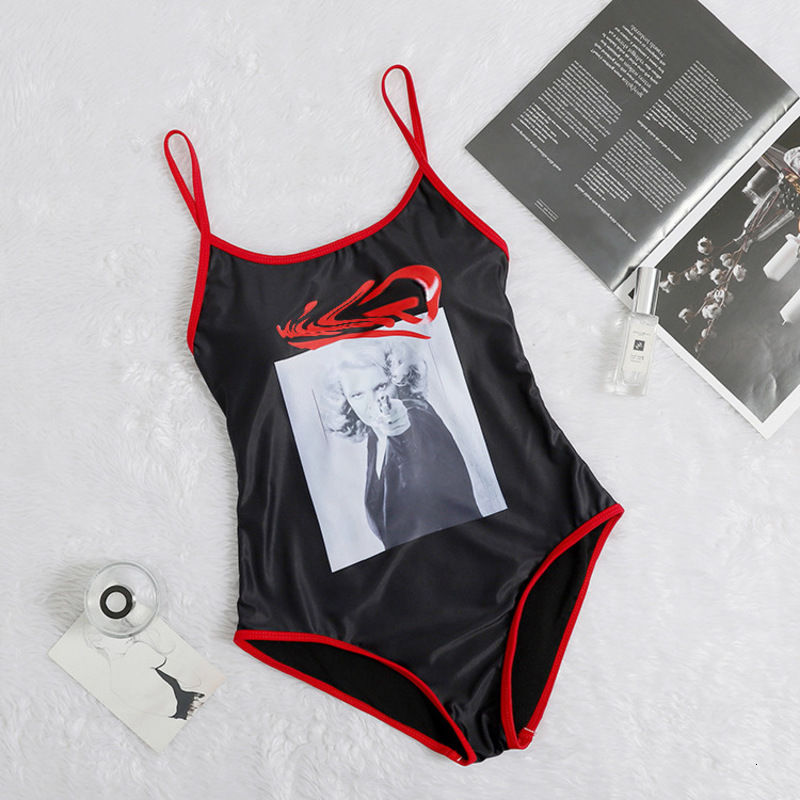 2020 new personalized fashion women sexy triangle conjoined FF letter print net red holiday swimsuit
2020 new personalized fashion women sexy triangle conjoined FF letter print net red holiday swimsuit