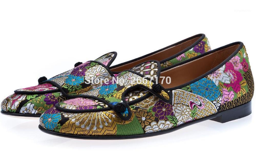 Sexy Men Wedding Shoes Satin Floral Embroidered Loafers Double-Monk Flats Jacquard Silk Shoes Slip On slippers Party Men1, As pics
Sexy Men Wedding Shoes Satin Floral Embroidered Loafers Double-Monk Flats Jacquard Silk Shoes Slip On slippers Party Men1, As pics