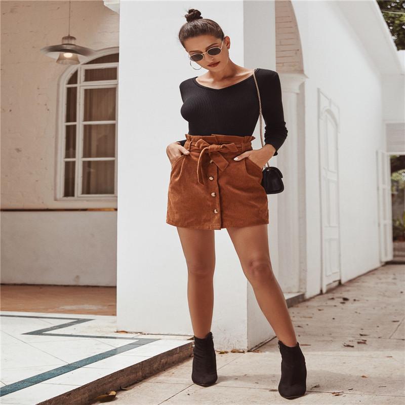 Women Solid Color Skirt, Adults High Waist Corduroy Skirt with Decorative Button Belt Pocket, Gray
Women Solid Color Skirt, Adults High Waist Corduroy Skirt with Decorative Button Belt Pocket, Gray