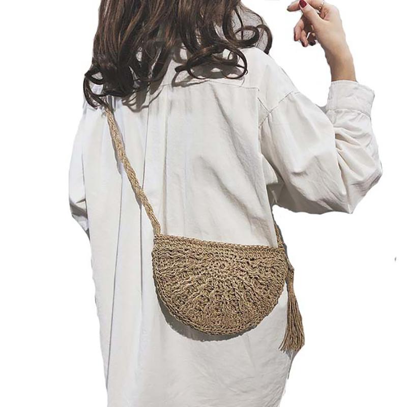 2020 Straw woven bag Single Shoulder Messenger women's bag beach woven tassel Japanese and Korean literature and art, Beige
2020 Straw woven bag Single Shoulder Messenger women's bag beach woven tassel Japanese and Korean literature and art, Beige
