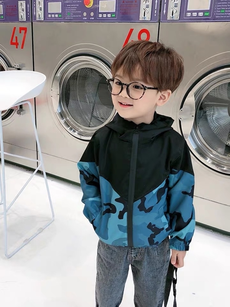Autumn and winter little boy zipper hooded jacket cool children's camouflage jacket casual all-match little boy clothes 2 to 8 201125