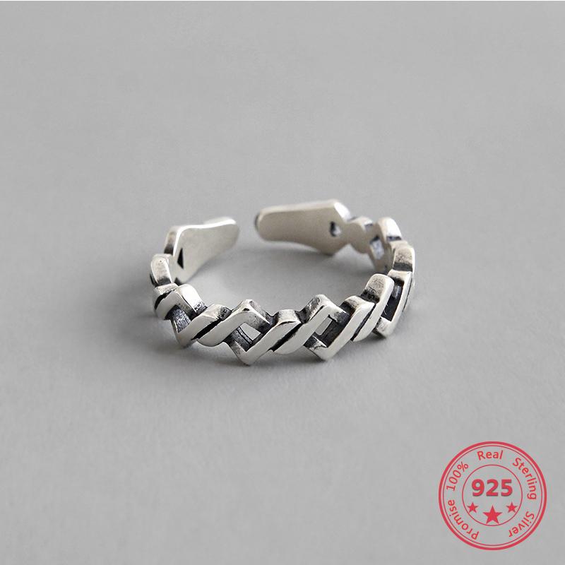 S925 Sterling Silver For Women Ring Vintage Interwoven Personality Hollow Opening Adjustable Gift Exquisite Jewelry Wholesale
S925 Sterling Silver For Women Ring Vintage Interwoven Personality Hollow Opening Adjustable Gift Exquisite Jewelry Wholesale