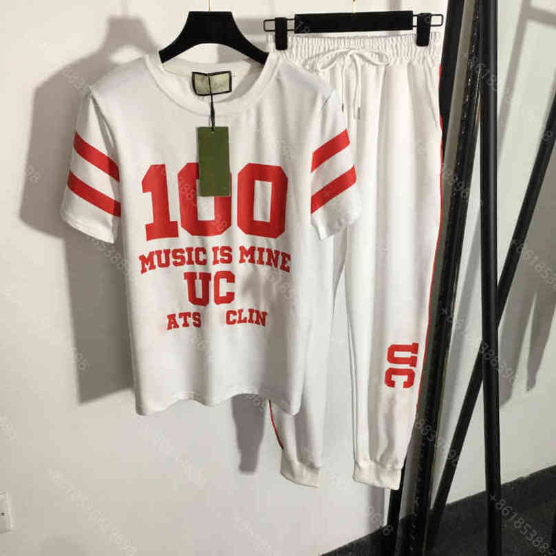 Women Casual t Shirts Sets 100 letter print designer tracksuits for couples fashion trend sportswear Short Sleeve Tshirts Suit Female 2 Piece Set Tracksuits Outfits
Women Casual t Shirts Sets 100 letter print designer tracksuits for couples fashion trend sportswear Short Sleeve Tshirts Suit Female 2 Piece Set Tracksuits Outfits