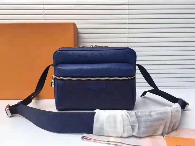 freeship 2021 ysiykiy Mens shoulder bags designers messenger bag famous trip bags briefcase cross body bag good quality, Blue
freeship 2021 ysiykiy Mens shoulder bags designers messenger bag famous trip bags briefcase cross body bag good quality, Blue