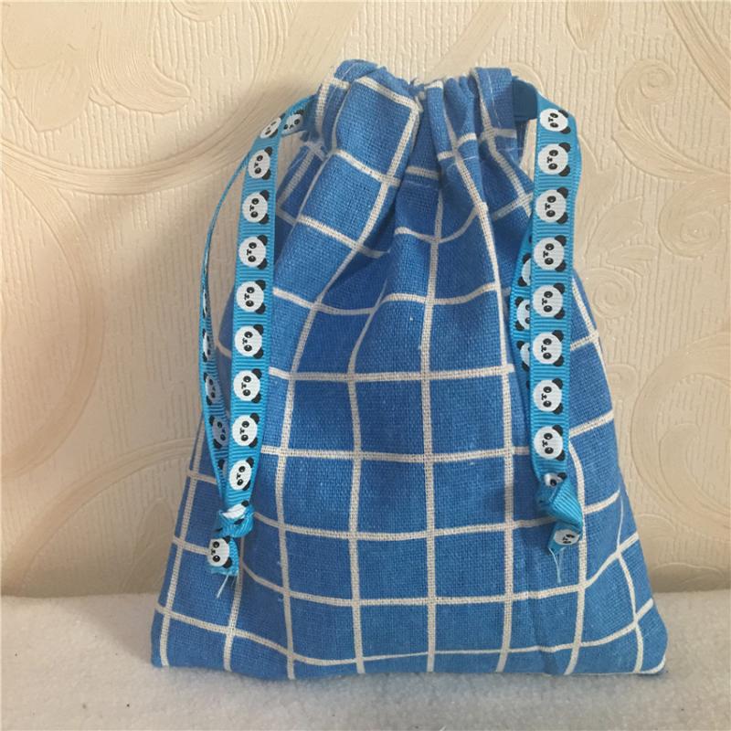 1pc Blue Check Plaids Lattice Cotton Linen Drawstring Multi- Purpose Organizer Storage Bag Party Gift Bag
1pc Blue Check Plaids Lattice Cotton Linen Drawstring Multi- Purpose Organizer Storage Bag Party Gift Bag