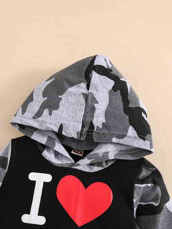 Baby Camo And Slogan Graphic Hoodie & Sweatpants SHE