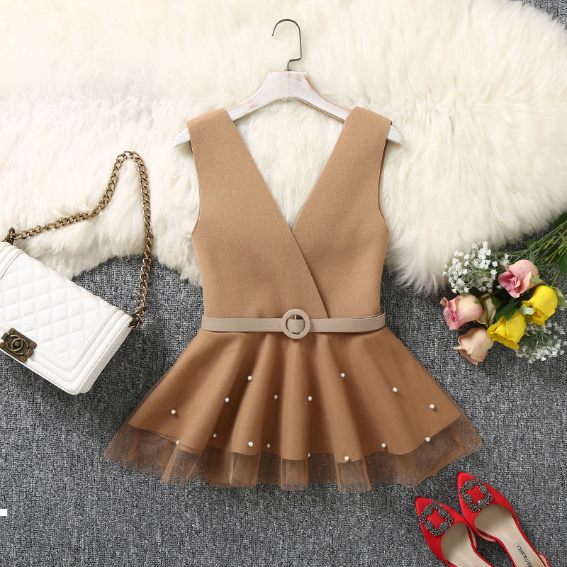 New wool 2021 fall and female winter sleeveless with belt beads girls vest y217 IV9V, Fense beading.
New wool 2021 fall and female winter sleeveless with belt beads girls vest y217 IV9V, Fense beading.