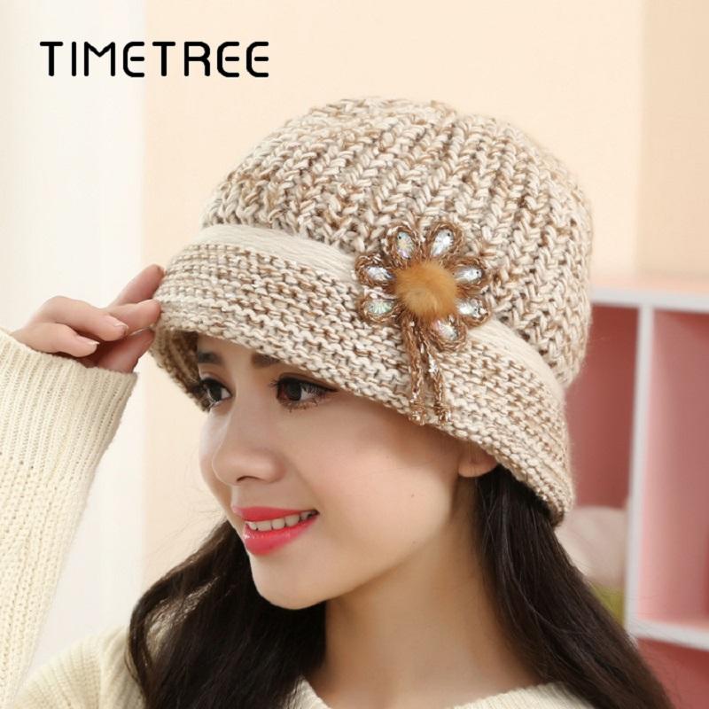 Fashion Embroidered Warm Winter plush Thickening Beanies Women Casual Soft Hats Scarf Wool Berets Outdoor Windproof Beret beanie, A5
Fashion Embroidered Warm Winter plush Thickening Beanies Women Casual Soft Hats Scarf Wool Berets Outdoor Windproof Beret beanie, A5