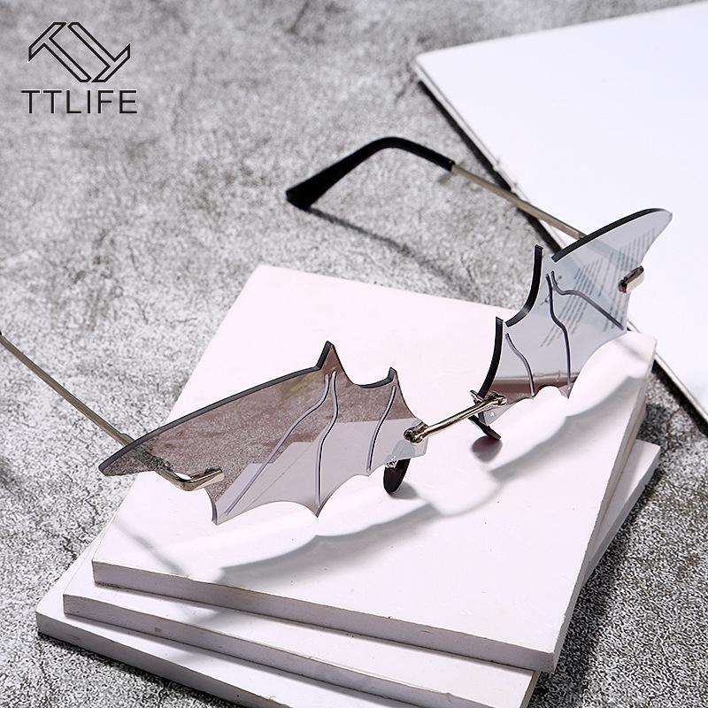 SunglassesLIFE Cool Creative Batwing Sunglasses Trend Eyewear Women Men Rimless Vintage EyeGlasses Ladies Outdoor Sun Glasses1
SunglassesLIFE Cool Creative Batwing Sunglasses Trend Eyewear Women Men Rimless Vintage EyeGlasses Ladies Outdoor Sun Glasses1