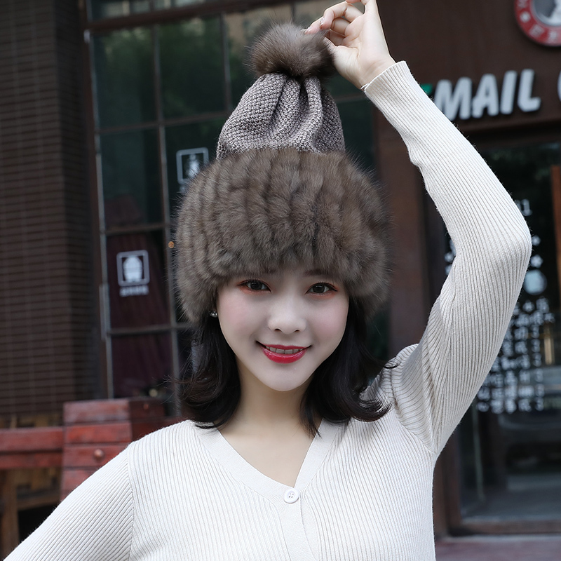 Female mink hat mixed mesh sable ball accessories winter hot skin protection ear beauty clothing
Female mink hat mixed mesh sable ball accessories winter hot skin protection ear beauty clothing