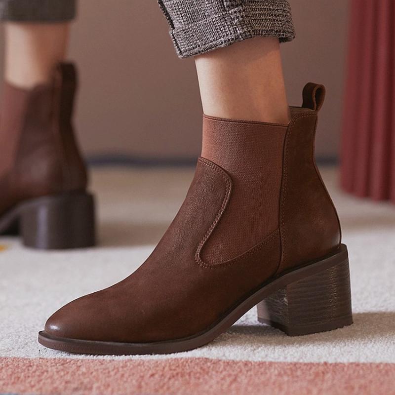 2020 new winter shoes women's ankle boots genuine leather vintage elegant keep warm office lady ankle boots, Black
2020 new winter shoes women's ankle boots genuine leather vintage elegant keep warm office lady ankle boots, Black