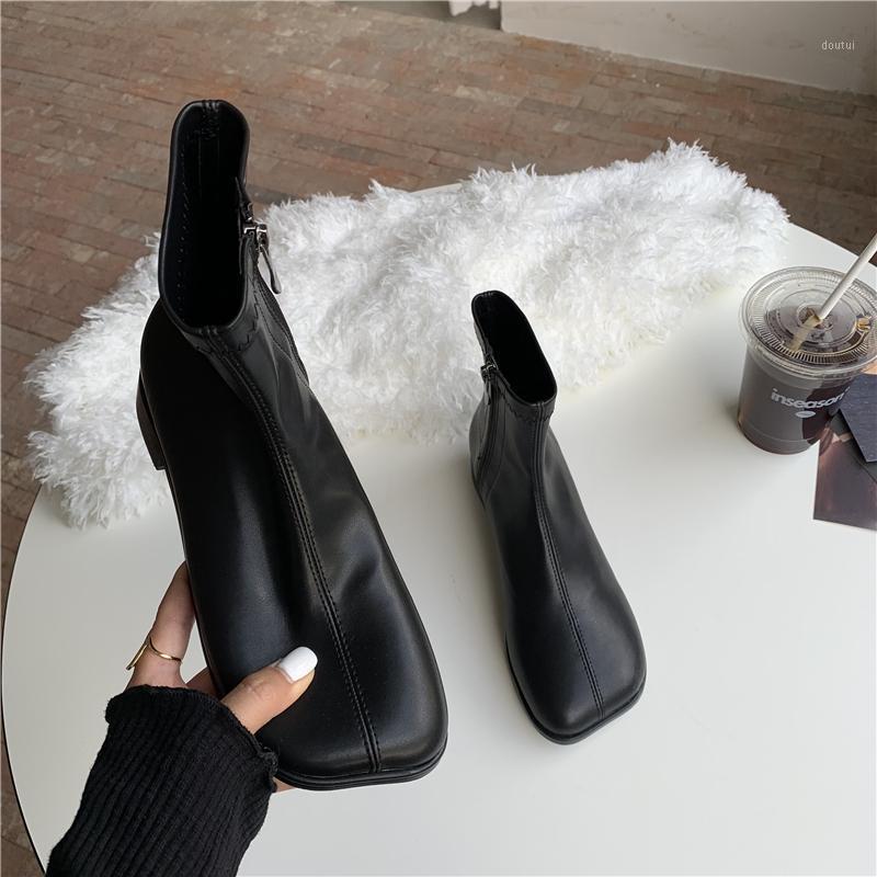 Autumn and winter soft PU women's leather shoes ankle zipper women's flat shoes new medium-short tube boots1, Beige short
Autumn and winter soft PU women's leather shoes ankle zipper women's flat shoes new medium-short tube boots1, Beige short