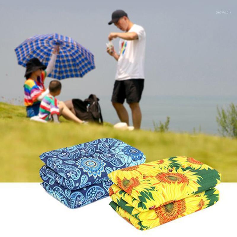 Portable folding pad Anti-dirty Park picnic mat Moisture proof pad cushion Outdoor Camping Mat Waterproof Beach1
Portable folding pad Anti-dirty Park picnic mat Moisture proof pad cushion Outdoor Camping Mat Waterproof Beach1