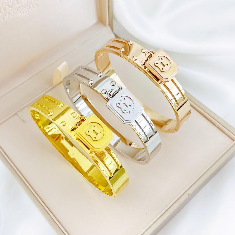 High Quality stainless steel Bracelet Bangle for Women Armband Steampunk Lock Chunky Chain Bracelets Friend Couple Jewelry1
High Quality stainless steel Bracelet Bangle for Women Armband Steampunk Lock Chunky Chain Bracelets Friend Couple Jewelry1