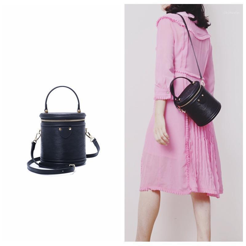 Fascinating2021 Genuine Leather Guangzhou Round Small Box Fashion Portable Crossbody Women's Fashionable Bucket Bag1, Thick pattern
Fascinating2021 Genuine Leather Guangzhou Round Small Box Fashion Portable Crossbody Women's Fashionable Bucket Bag1, Thick pattern