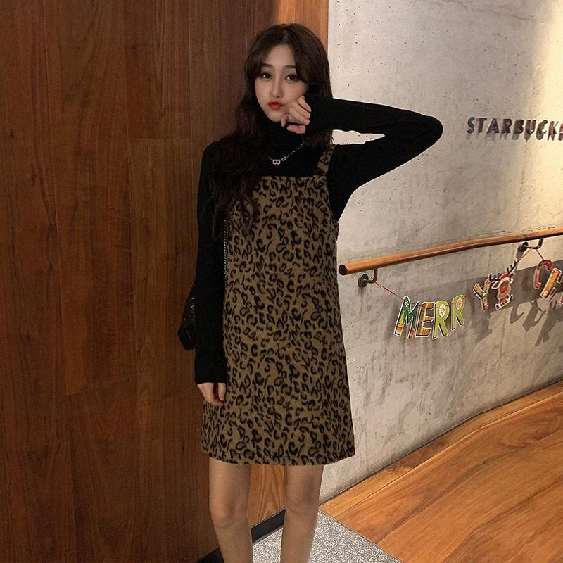 JXMYY Fashion new women's retro leopard print strap short skirt autumn and winter temperament loose and thin A-line dress #aR9y, Black;gray
JXMYY Fashion new women's retro leopard print strap short skirt autumn and winter temperament loose and thin A-line dress #aR9y, Black;gray