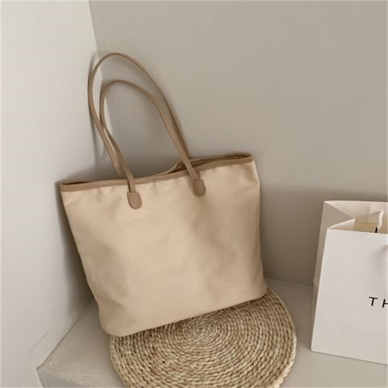 Single shoulder pocket for women 2020 Autumn youth version of the large capacity canvas bag wild student simple sportable, White
Single shoulder pocket for women 2020 Autumn youth version of the large capacity canvas bag wild student simple sportable, White