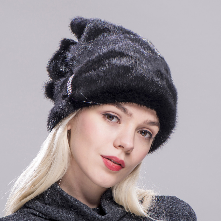 2020 fxfurs new female fashion genuine full fur best hot hats beanies with 3 mink skin balls, Brown
2020 fxfurs new female fashion genuine full fur best hot hats beanies with 3 mink skin balls, Brown