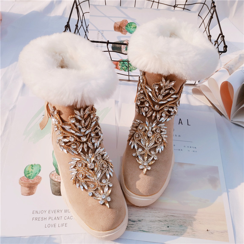 Crystal boots beautiful shoes New autumn winter diamond encrusted versatile hair bracelet Hot rabbit bottom casual female thick M5DQ, Beige
Crystal boots beautiful shoes New autumn winter diamond encrusted versatile hair bracelet Hot rabbit bottom casual female thick M5DQ, Beige