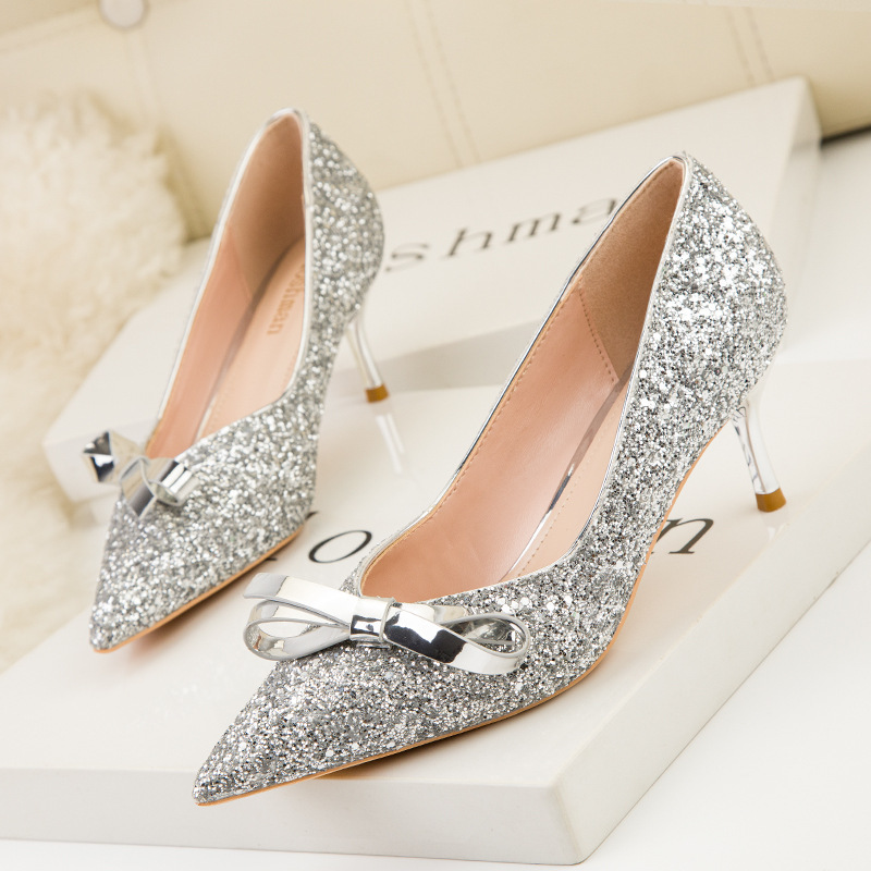 2020 Version Sweet High-heeled with a Shallow Mouth Toe Sequins and Temperament Only Female Shoes 6n9f, Silver
2020 Version Sweet High-heeled with a Shallow Mouth Toe Sequins and Temperament Only Female Shoes 6n9f, Silver