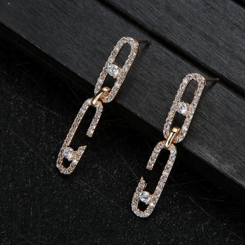 Luxury Winding Lines Geometry Full Mirco Paved Microl Zirconia Naija Wedding Earring Fashion Jewelry E7993
Luxury Winding Lines Geometry Full Mirco Paved Microl Zirconia Naija Wedding Earring Fashion Jewelry E7993