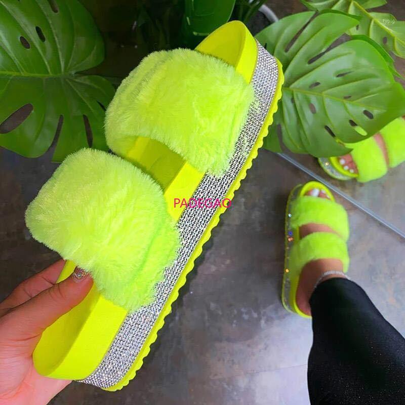 Rhinestone Candy-colored Slippers 2020 New Women Flip Flop Fashion Wild Beach Shoe Diamond Thick Bottom Outdoor Wild Fur Slides1, Black
Rhinestone Candy-colored Slippers 2020 New Women Flip Flop Fashion Wild Beach Shoe Diamond Thick Bottom Outdoor Wild Fur Slides1, Black