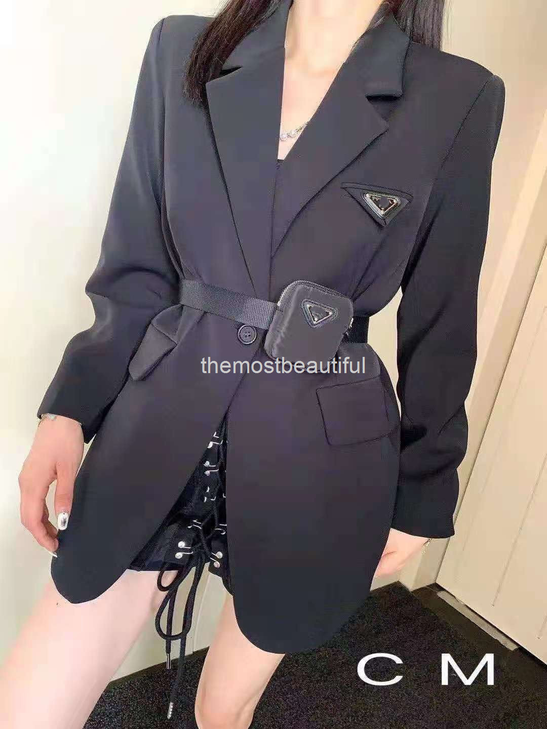 Women' Suits & Blazers autumn triangle French minority design sense ins net red small suit women' fashion coat, 2# packing bag
Women' Suits & Blazers autumn triangle French minority design sense ins net red small suit women' fashion coat, 2# packing bag