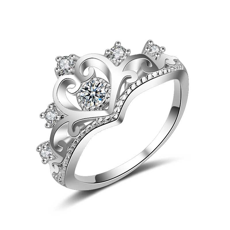 Diamond Crown Ring Hot Selling Hot Style Retro Fashion High-end Luxury Proposal Ring Anniversary Wedding Engagement
Diamond Crown Ring Hot Selling Hot Style Retro Fashion High-end Luxury Proposal Ring Anniversary Wedding Engagement