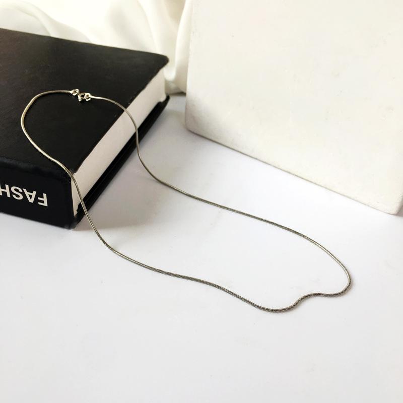 Minimalism Europe and America Fashion Female Jewelry Temperament Metal Texture Clavicle Chain Women's Necklace Accessories
Minimalism Europe and America Fashion Female Jewelry Temperament Metal Texture Clavicle Chain Women's Necklace Accessories