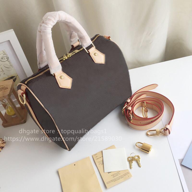 new hot sold fashion 25cm Top quality women luxurys designers shoulder bag Classic letter Handbag Genuine leather crossbody bag Free Shipin, Brown flower
new hot sold fashion 25cm Top quality women luxurys designers shoulder bag Classic letter Handbag Genuine leather crossbody bag Free Shipin, Brown flower