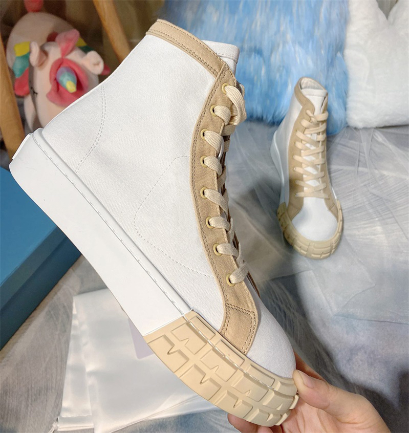Designer Sneakers Wheel Cassetta falt Sneakers Women High Top Fabric Runner Trainers Low Top Casual Shoes With Box 262, High 1
Designer Sneakers Wheel Cassetta falt Sneakers Women High Top Fabric Runner Trainers Low Top Casual Shoes With Box 262, High 1