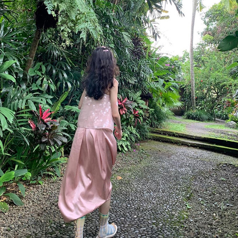 JuneLove Women Summer glossy satin trumpet Skirts high waist skirt pink midi skirt sexy split Metallic Color party skirt bottoms T200324