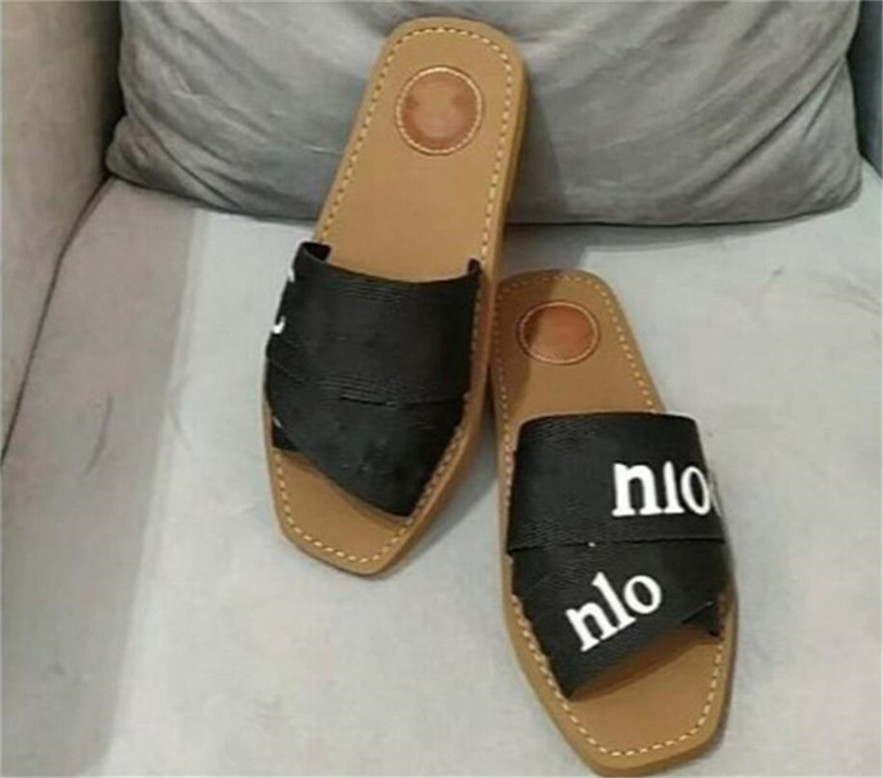 2021 New Cross Woven Roman Slippers Sandals Shoes Pearl Snake Print Slide Summer Wide Flat Lady Canvas Sandals luxurys designers Slipper size 35-42 05, Gold
2021 New Cross Woven Roman Slippers Sandals Shoes Pearl Snake Print Slide Summer Wide Flat Lady Canvas Sandals luxurys designers Slipper size 35-42 05, Gold