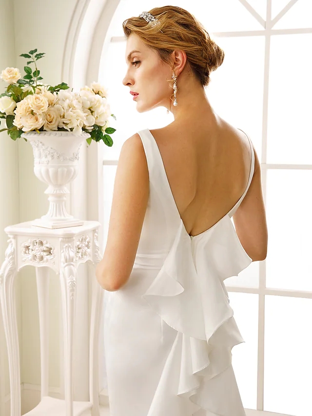 2022 Bridal Gown Trumpet Wedding Dress Bateau Neck Court Train Satin Straps Simple Backless with Cascading Ruffles Vestido De Noiva Robe De Mariage
