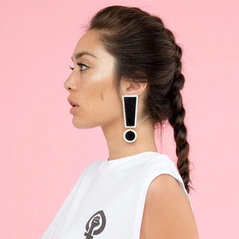 Fashion Super Large Black White Acrylic Symbol Exclamation Point Dangle Earring for Womens Trendy Jewelry Hyperbole Accessories