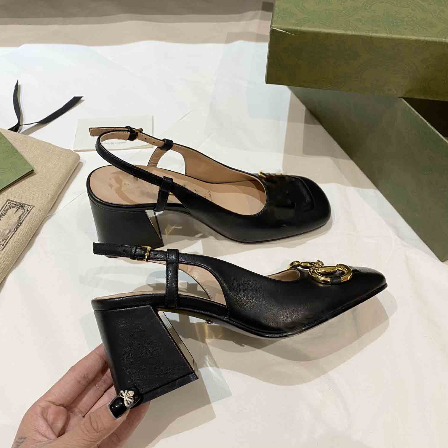 Spring luxury thick heel sandals, New Designer Sandals, popular designer High Heels Sandals size 35-40, Colour1
Spring luxury thick heel sandals, New Designer Sandals, popular designer High Heels Sandals size 35-40, Colour1