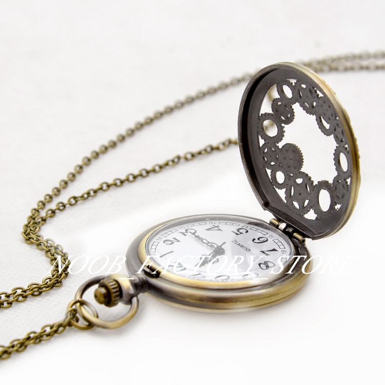 New copper stainless steel bezel hollowed-out gear vintage flip pocket watch necklace women's sweater chain fashion watch student watch, 10 pcs
New copper stainless steel bezel hollowed-out gear vintage flip pocket watch necklace women's sweater chain fashion watch student watch, 10 pcs